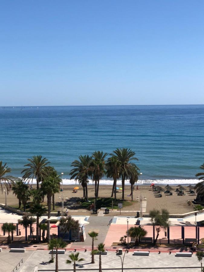 Atico Pacifico Parking Y Piscina Gratis Apartment Malaga Exterior photo